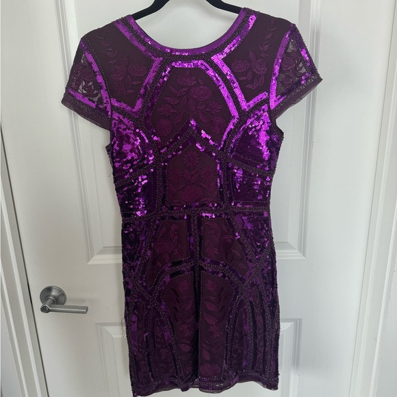 Lulu’s Spread Your Shine Plum Bodycon Dress - Picture 4 of 5